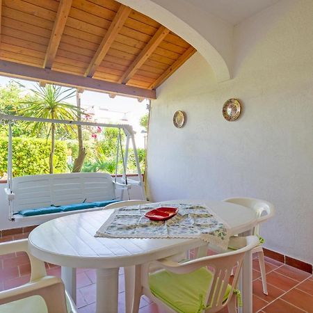 Awesome Home In Manduria With Kitchen Exterior photo