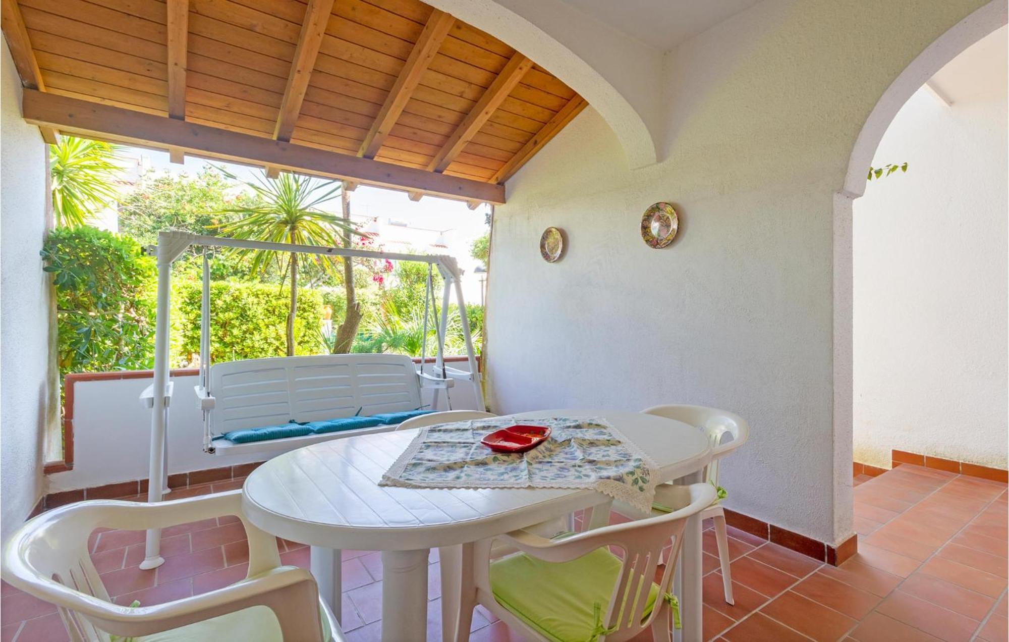 Awesome Home In Manduria With Kitchen Exterior photo