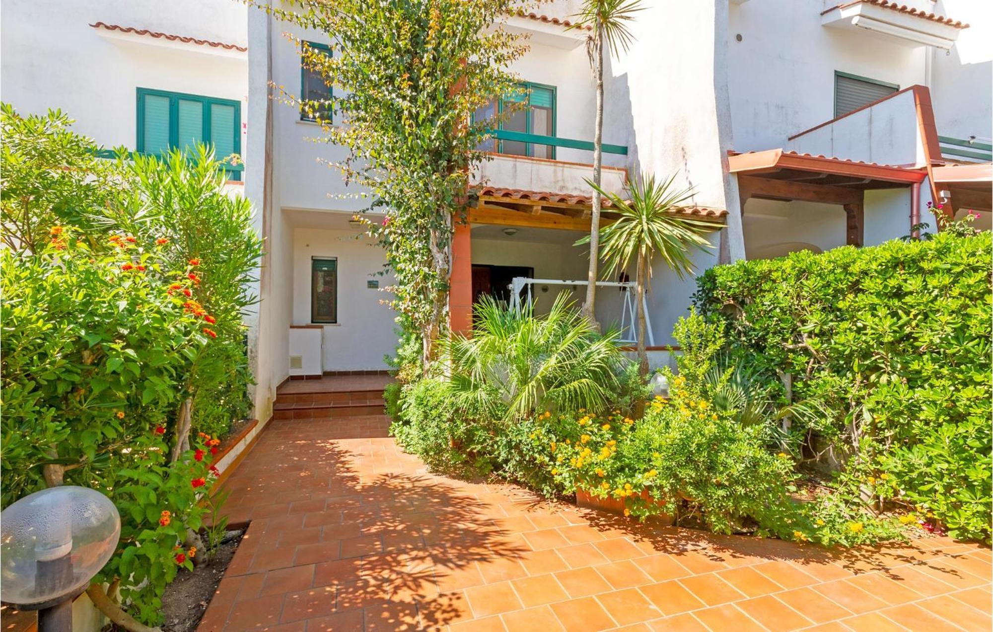 Awesome Home In Manduria With Kitchen Exterior photo