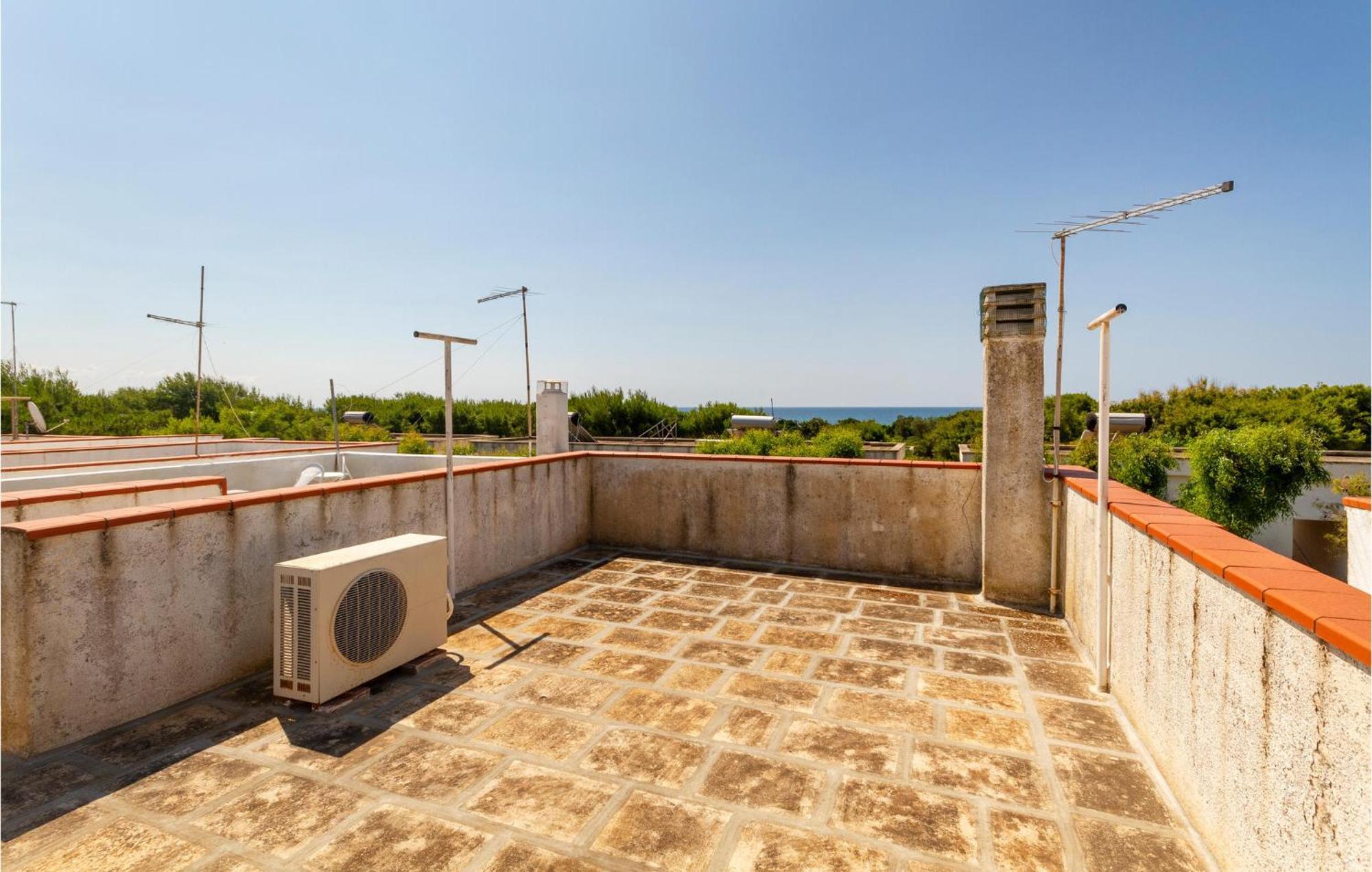 Awesome Home In Manduria With Kitchen Exterior photo